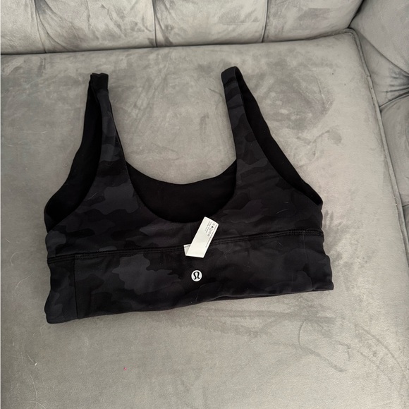 lululemon athletica Black Reversible Sports Bra Black and Heritage Camo size 8 - Picture 7 of 11